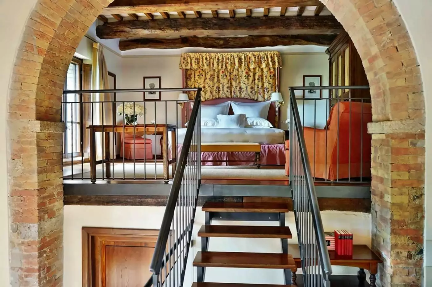 Castello Banfi Il Borgo
