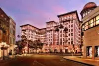 Thumbnail Beverly Wilshire, A Four Seasons Hotel