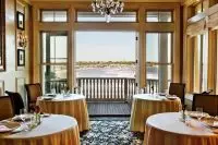 Thumbnail The Chanler at Cliff Walk