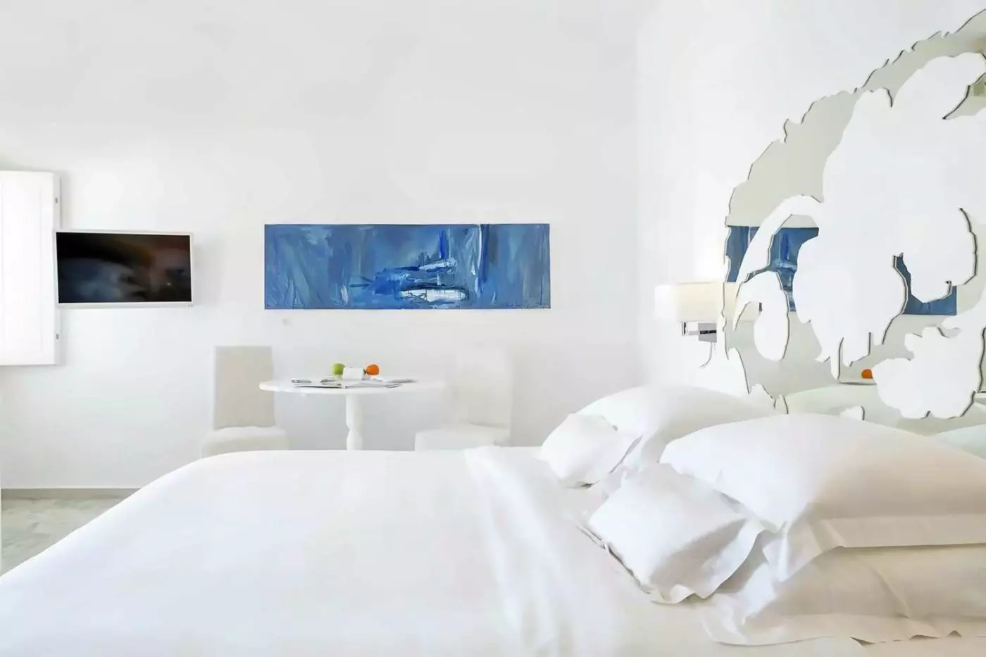 Canaves Oia Suites