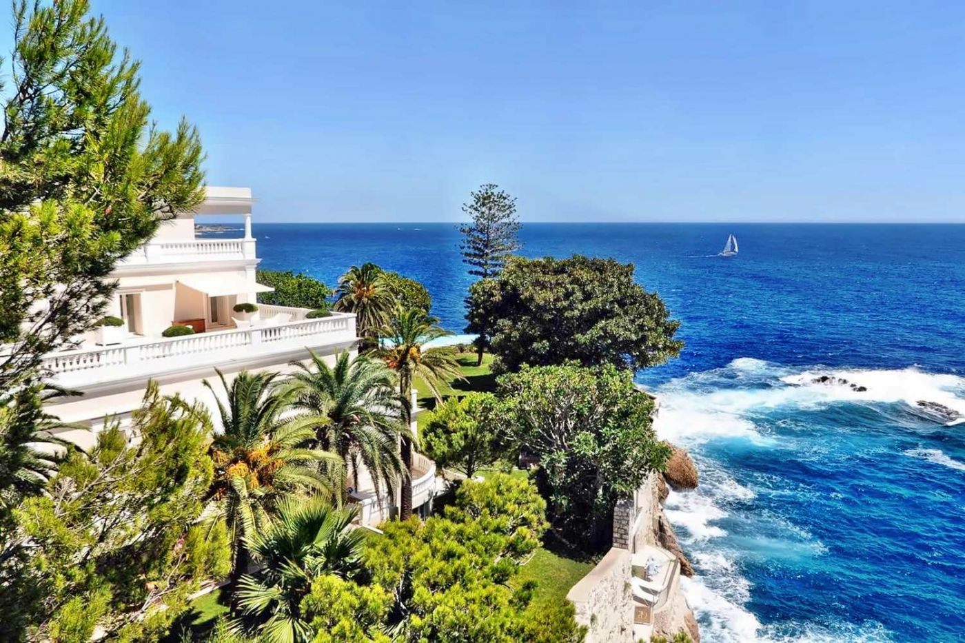 Cap Estel