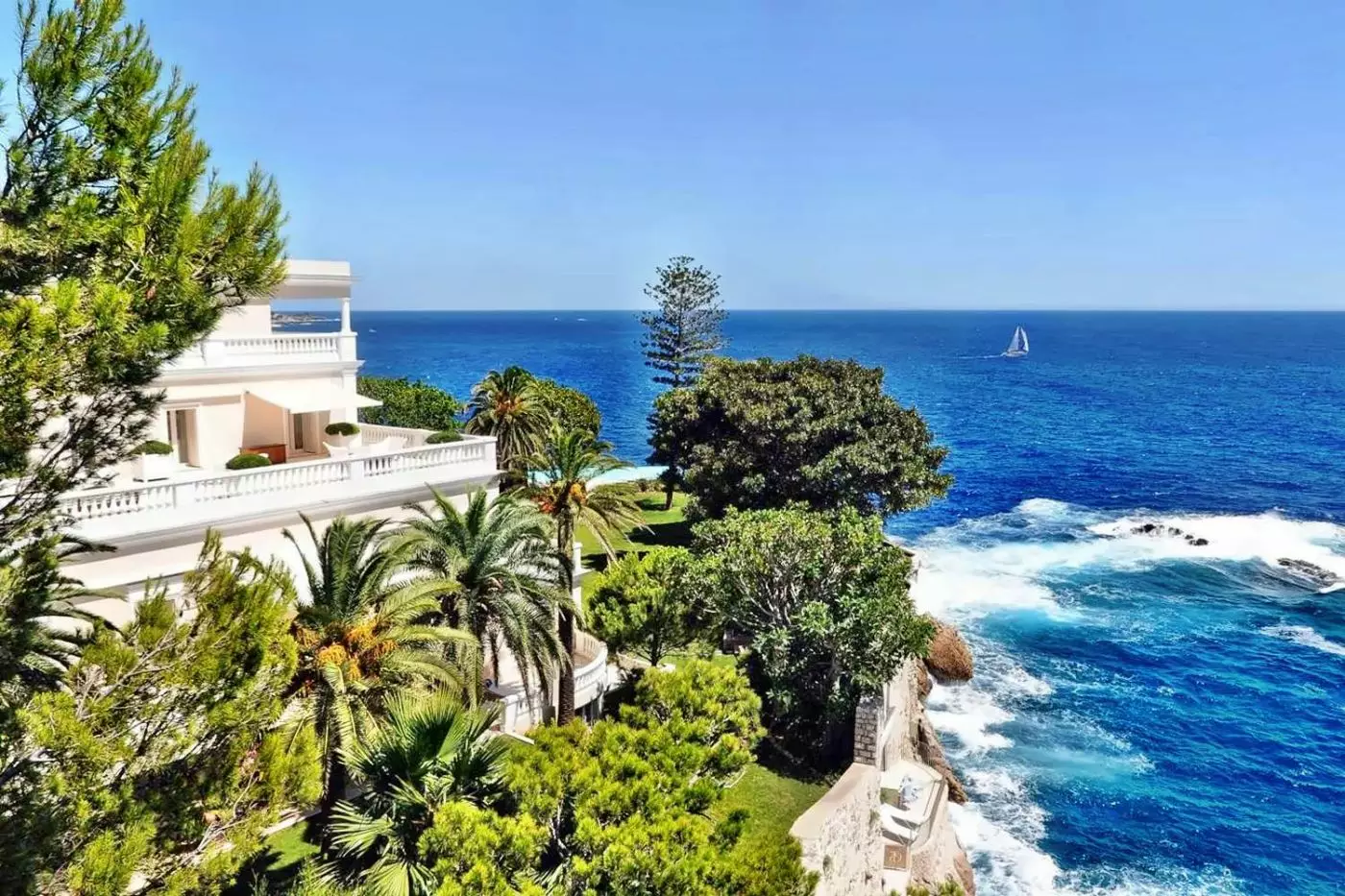 Cap Estel