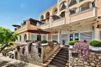 Thumbnail Capri Tiberio Palace