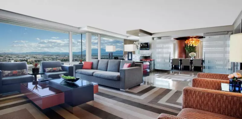 Executive Hospitality Tower Suite