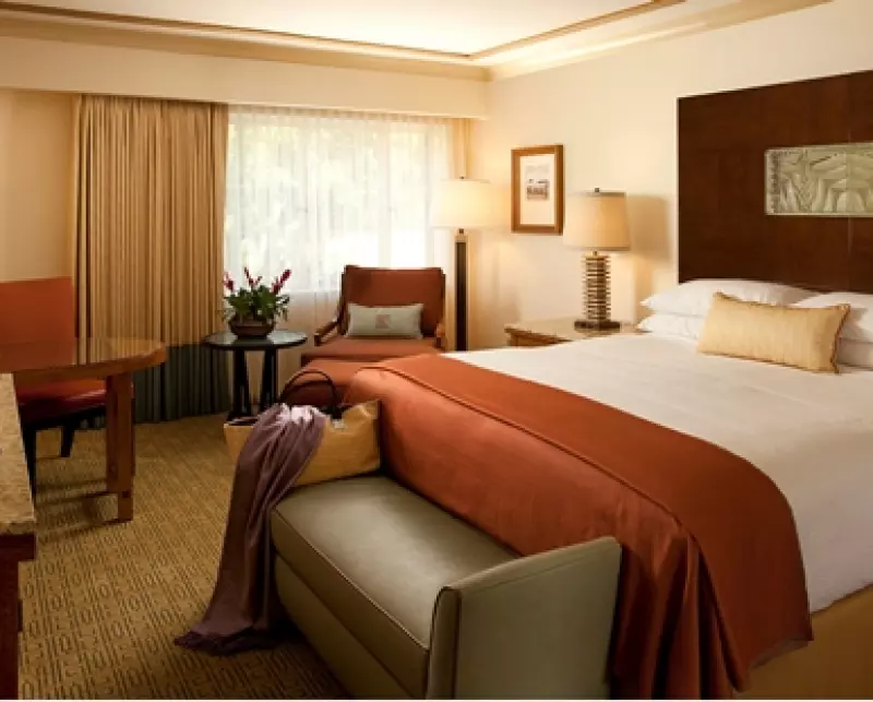 Classic Queen Room 