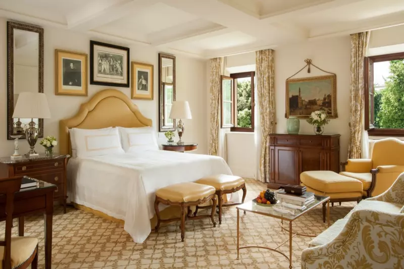 Parlour Suite