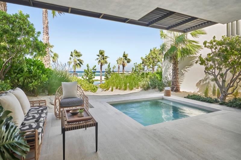 Oceanfront Executive Pool Suite