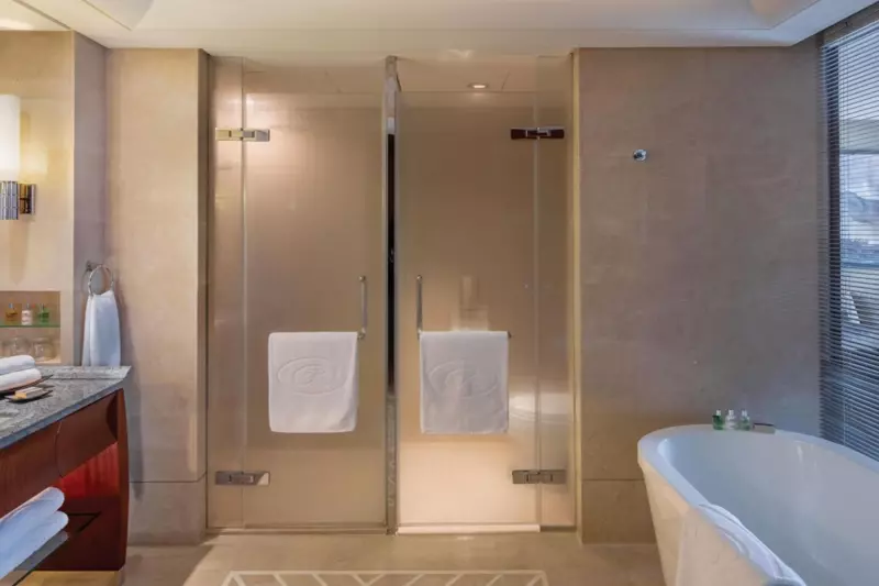 Club Regent Room