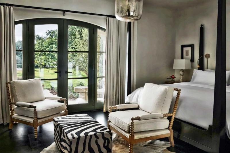 Mountain Laurel Suite