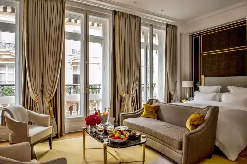 Grand Premier Room