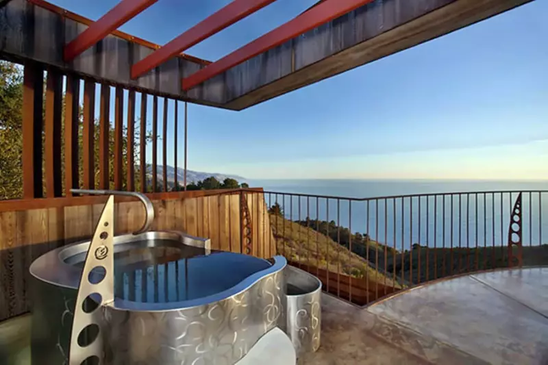 Pacific Suite