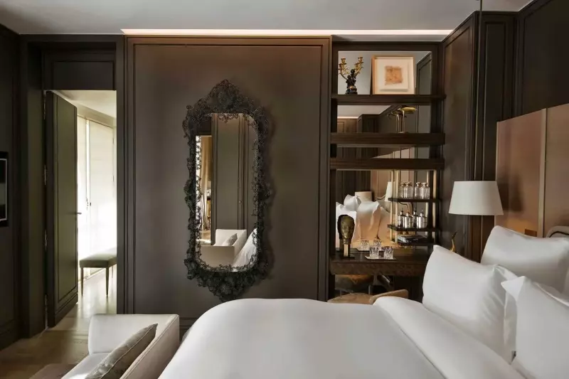 Duc De Crillon Suite