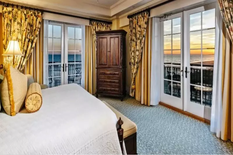 Oceanfront Suite