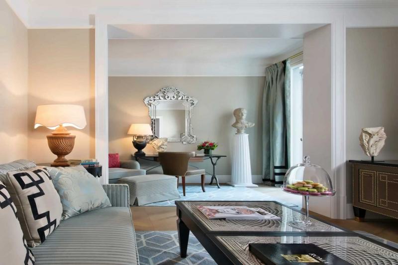 Grand Terrace Suite
