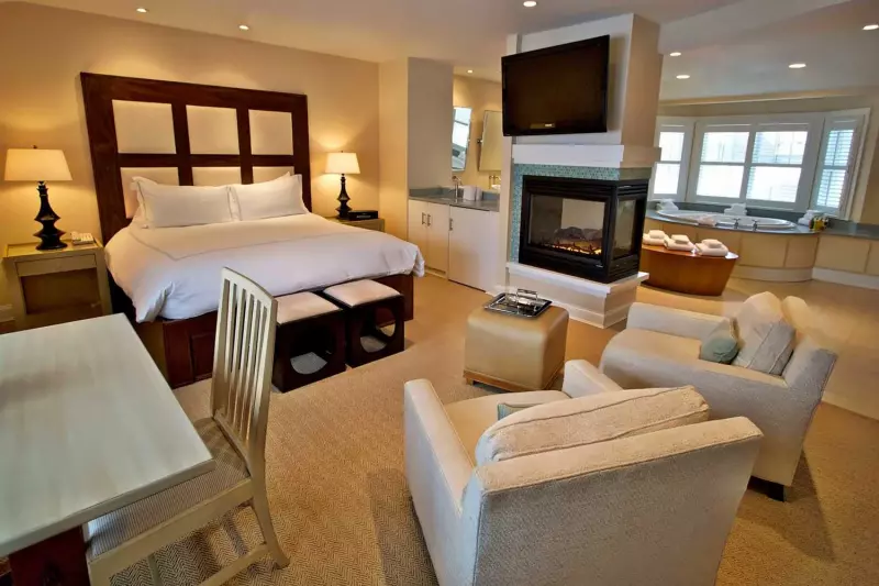 Adults Spa Suite