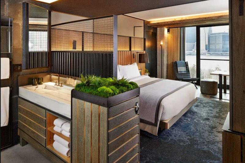 Connecting Skyline Suite & Brooklyn Bridge Room