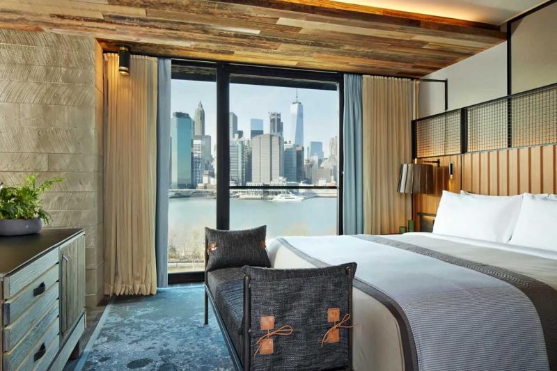 Connecting Skyline Suite & Liberty Room