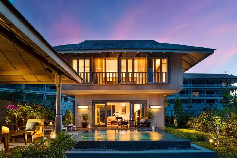 Lagoon Pool Villa