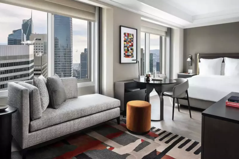  Deluxe Skyline View Room