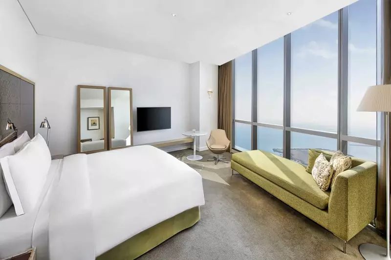 2 Bedroom Deluxe Family Sea View Room