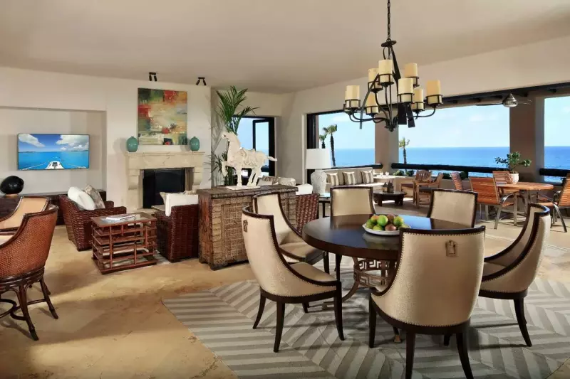 3 Bedroom Oceanfront Pool & Hot Tub Villa