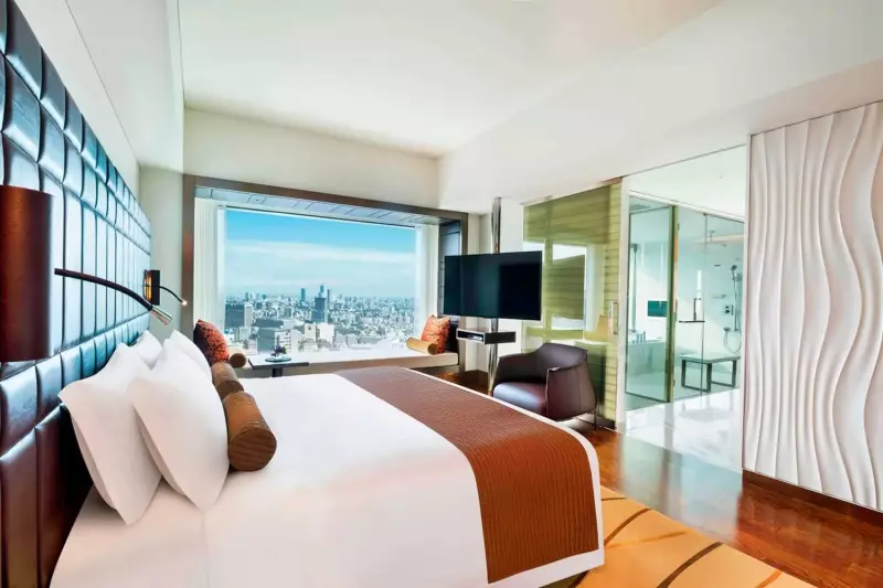 Prince Gallery Club Suite