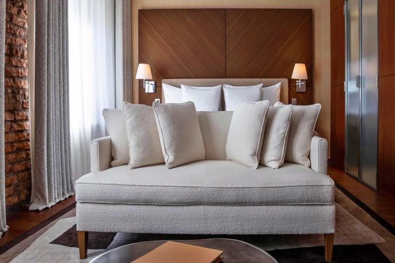 Deluxe City View Room 