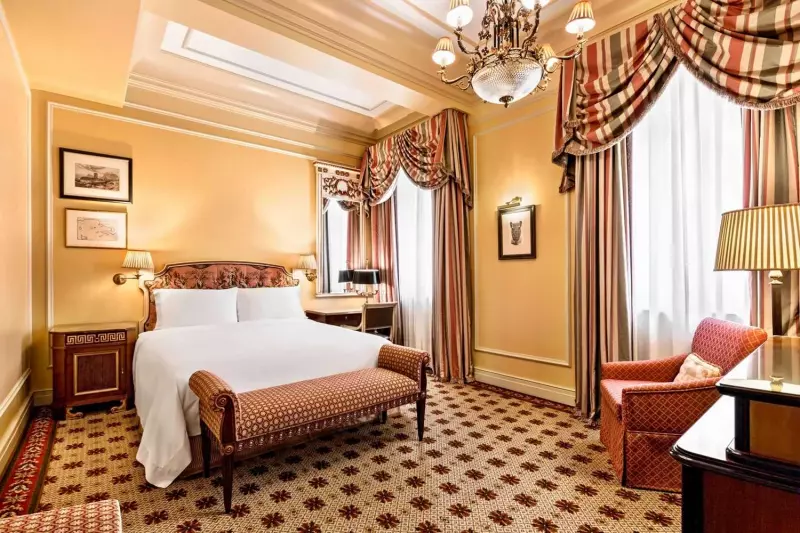Classic Courtyard View Room