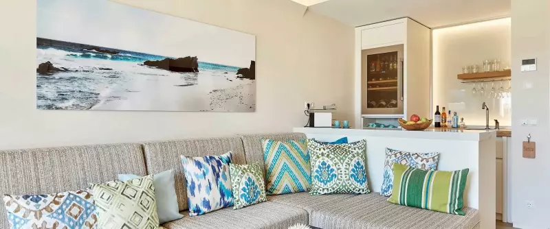 Laguna Swim Up Suite