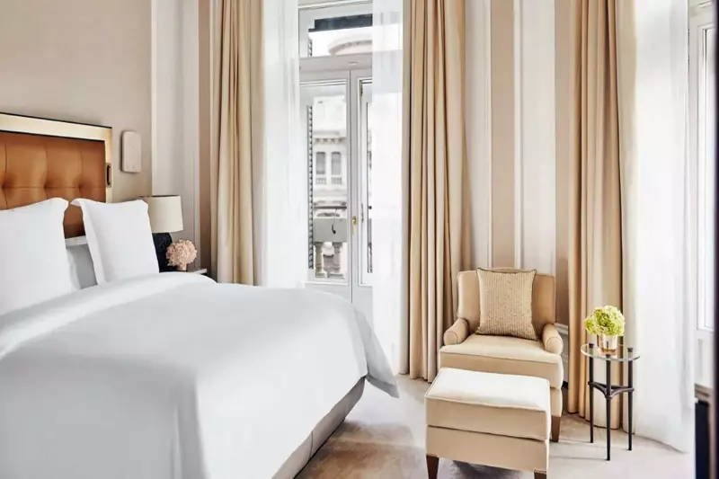 1 Bedroom Suite