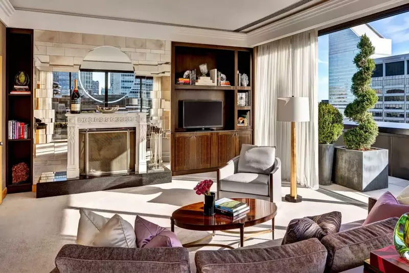 Martin Katz Jewel Suite