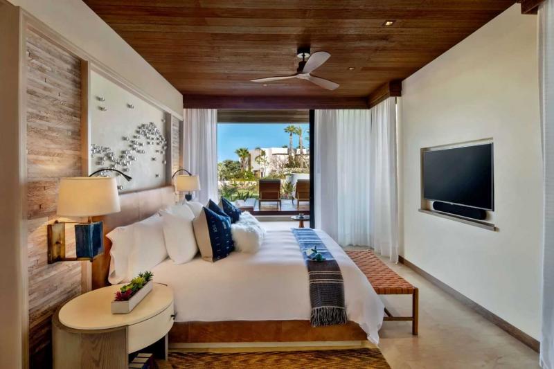 Wellness Hot Tub & Pool Suite