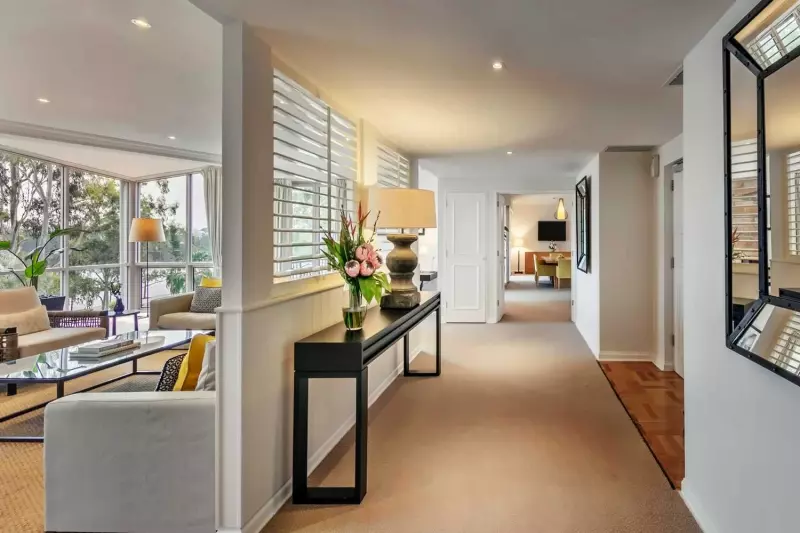 Manor Marina View Suite