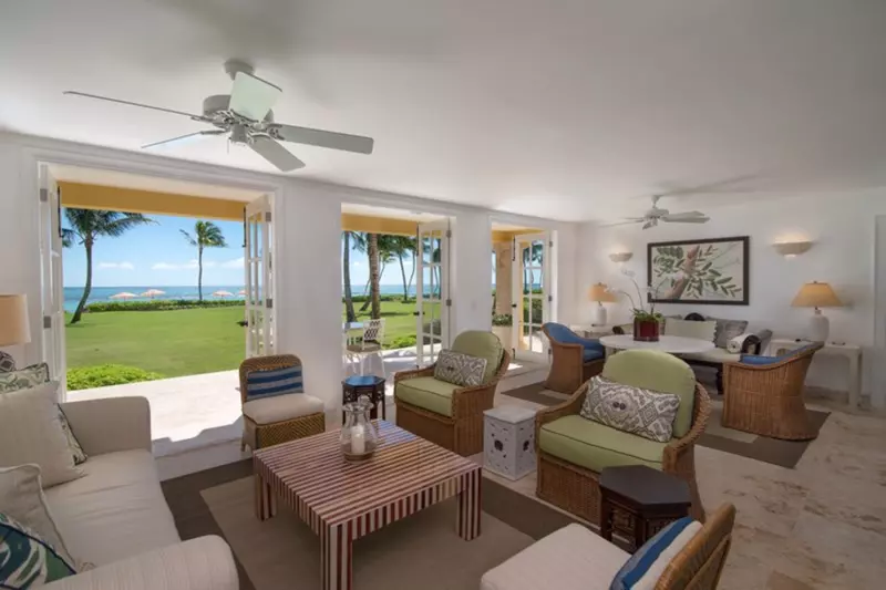 3 Bedroom Oceanfront Villa 