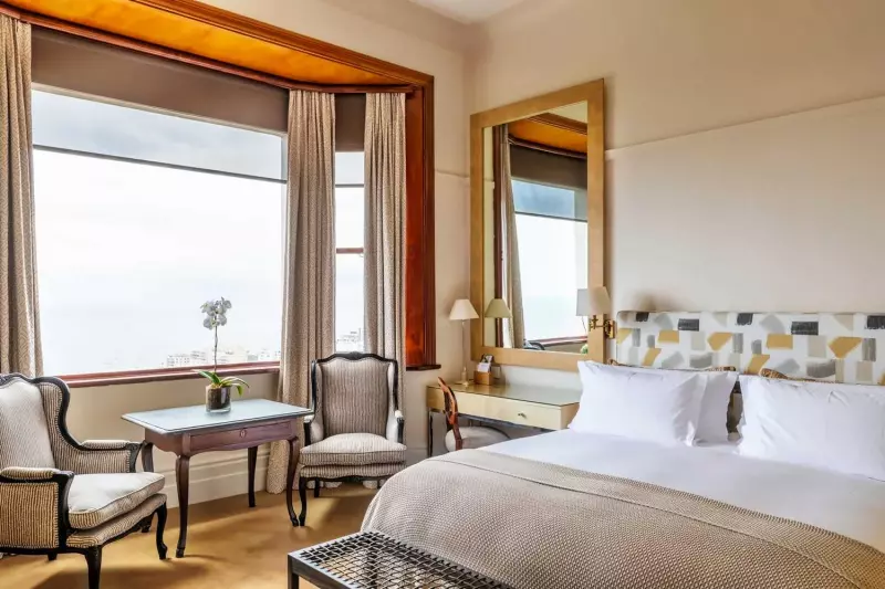 Superior House Room