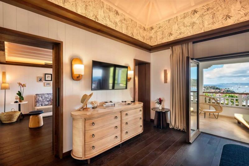 2 Bedroom Deluxe Sea View Bungalow Suite
