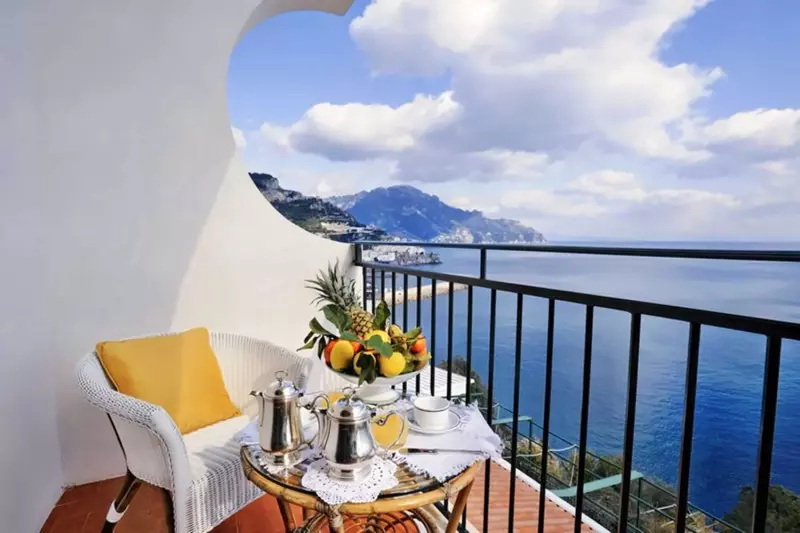 Front Sea View Room