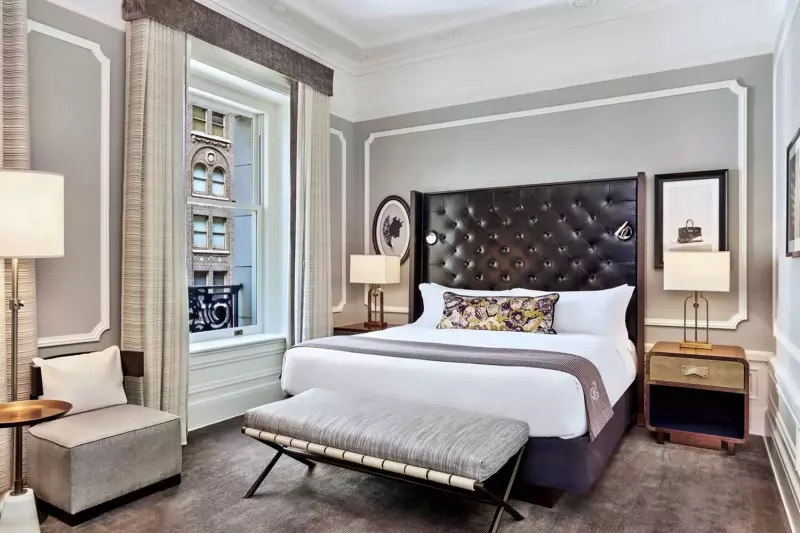Deluxe Suite