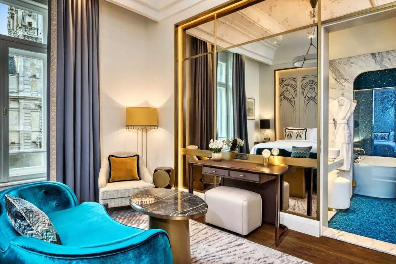 Deluxe City View Room