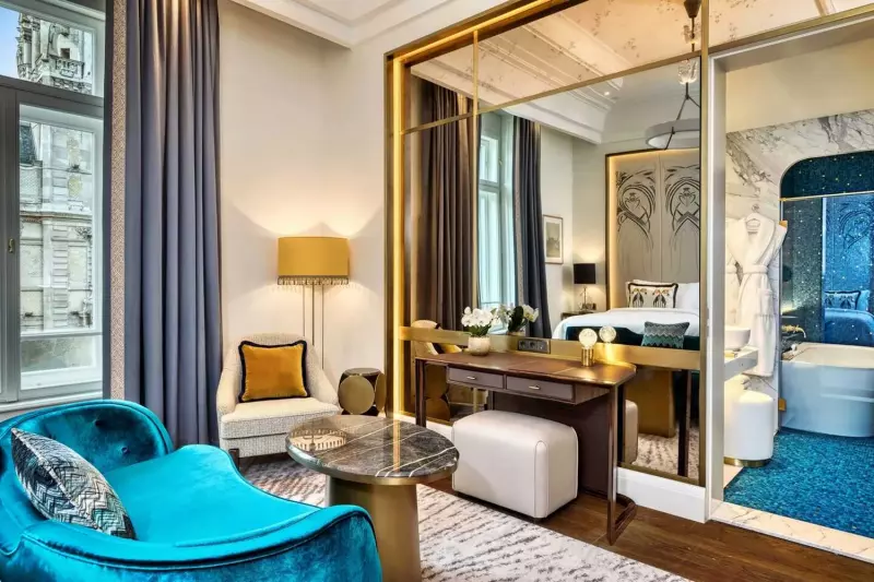 Deluxe City View Room