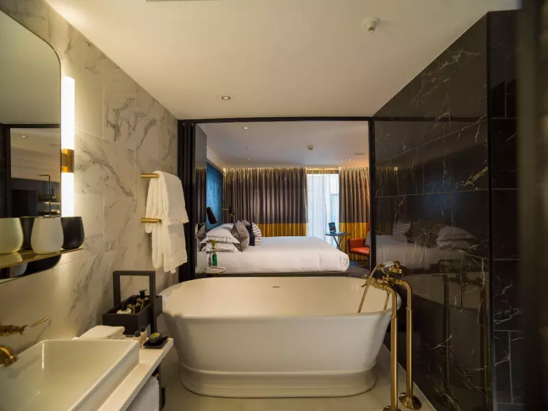 Guardsmam City View Room