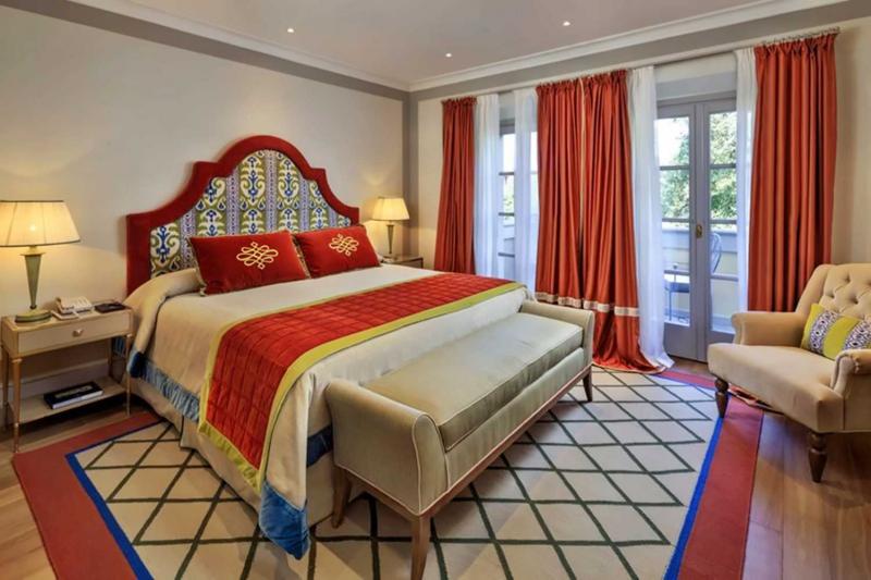 Prestige Room