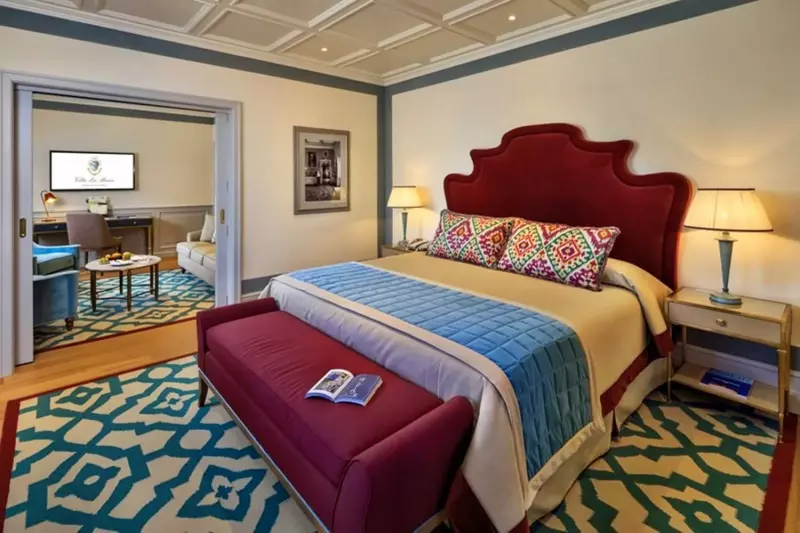 Exclusive Suite
