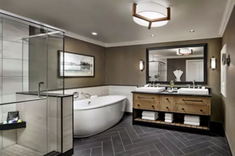 Fairmont Gold Executive Suite 
