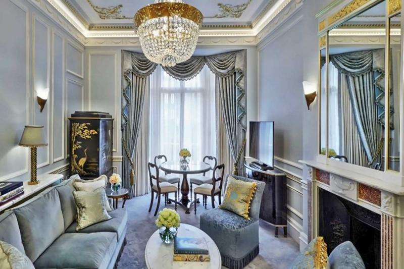 Mayfair Suite