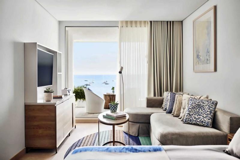 Junior Sea View Suite