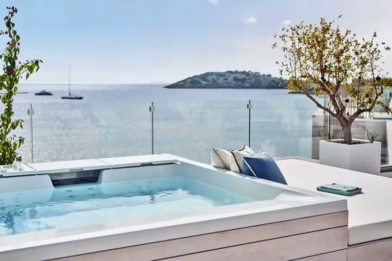 Rooftop Junior Suite