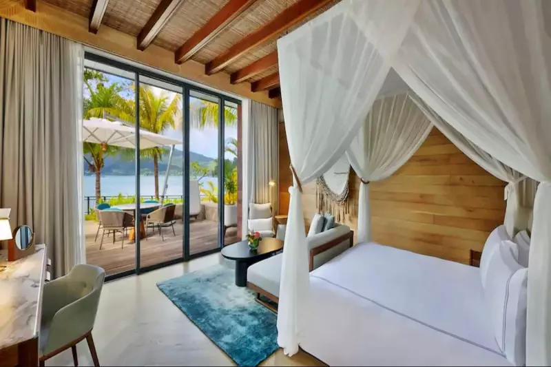 Bay House Pool Suite