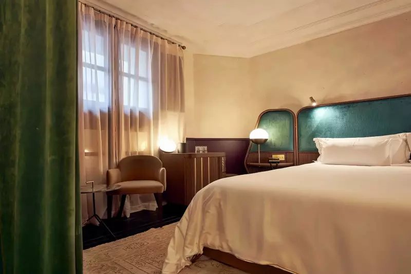 Travelers Suite