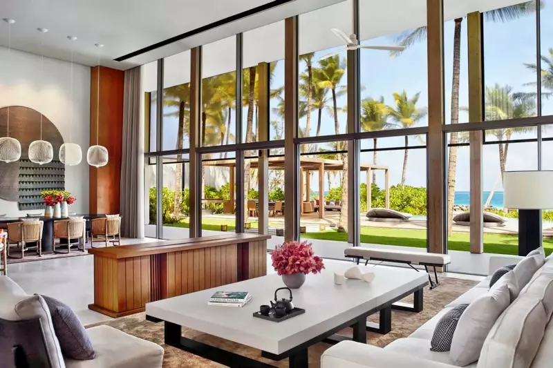 4 Bedroom Ritz Carlton Estate